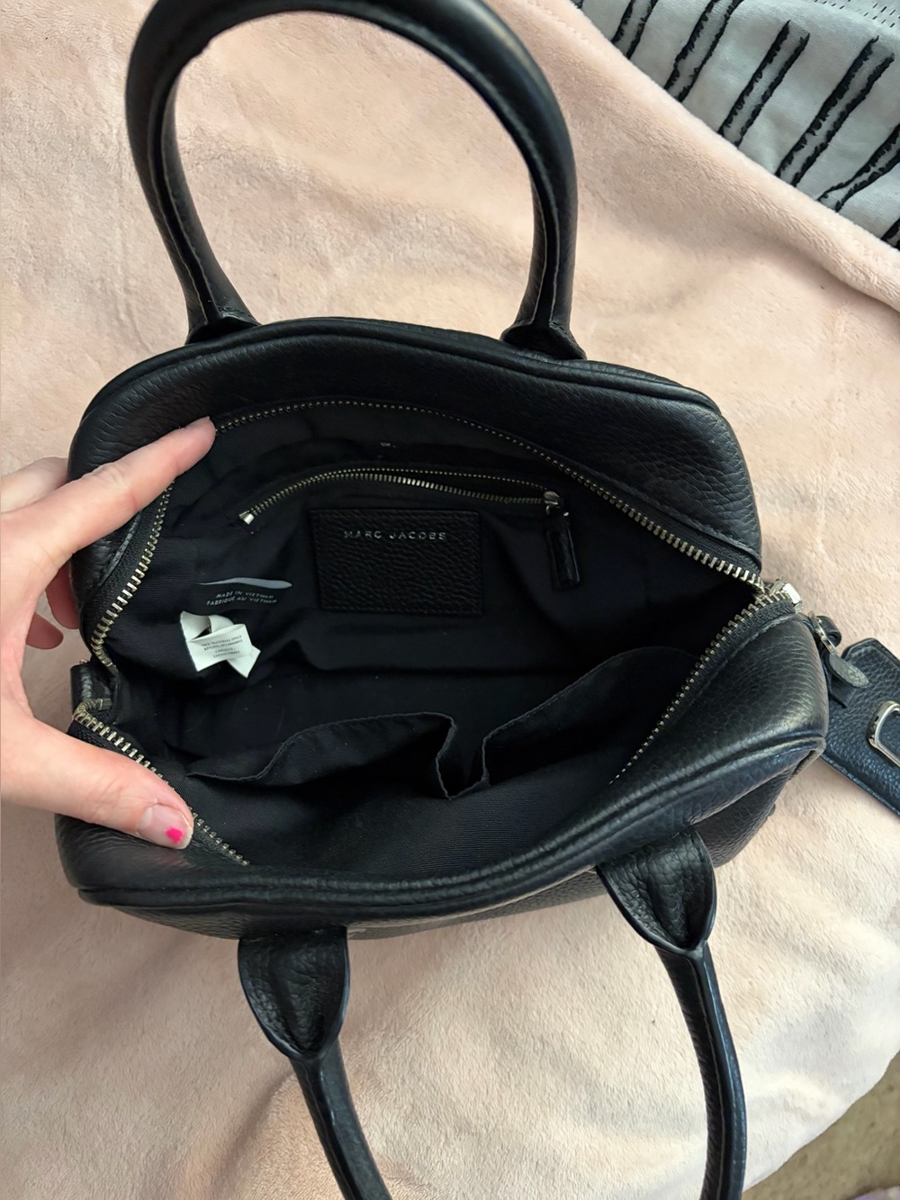 Marc Jacobs Black Pebbled Leather Mini Satchel - Picture 3 of 4